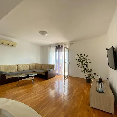 Maslenica 12636a Apartamento